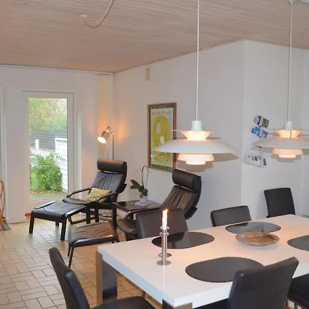 Nice In Vaeggerlose With Kitchen 펜션 *